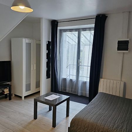 Meung Sur Loire Sur La Route Des Chateaux Apartment Екстериор снимка